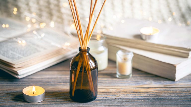 Why a Room Scent Diffuser Is Essential for a Refined Indoor Environment On ExpositionTimes
